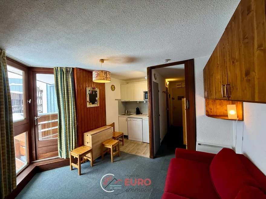 VEI-819 / Studio cabine / Tignes - Val Claret